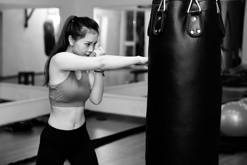 Tập boxing để rèn luyện sức khỏe