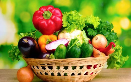 Người mắc bệnh tiểu đường nên bổ sung các nguồn thực phẩm từ rau xanh và trái cây